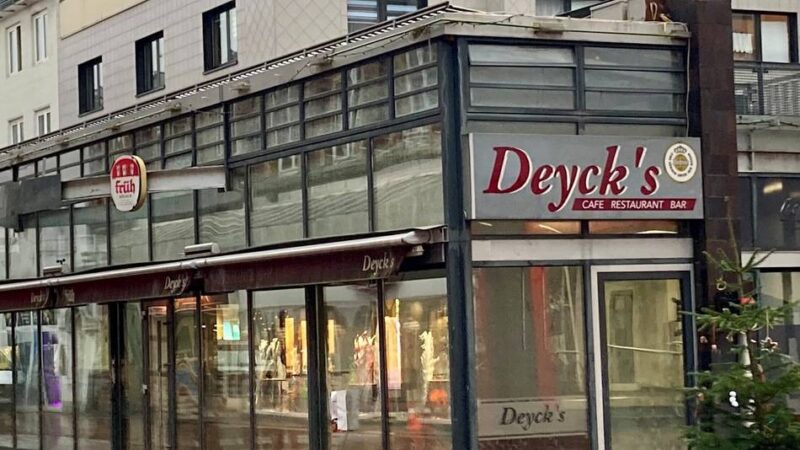 Immobilie in Wartestellung in Leverkusen: Stadt erlaubt keine Zwischenlösung fürs „Cafe Deycks“