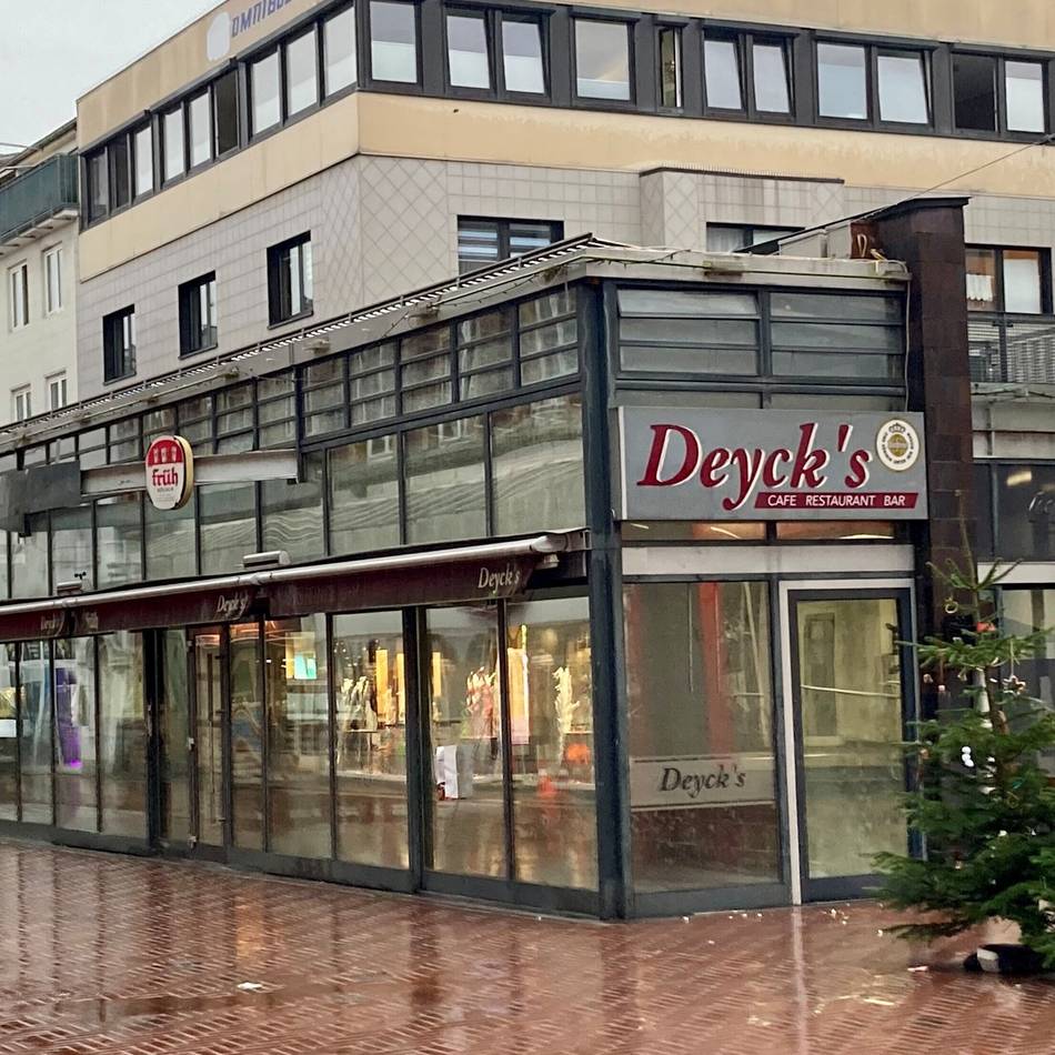 Immobilie in Wartestellung in Leverkusen: Stadt erlaubt keine Zwischenlösung fürs „Cafe Deycks“