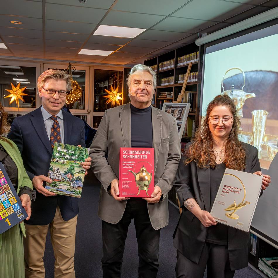 Forschungen des Messingmuseums in Krefeld: Was man über die Kaffeekanne aus Messing wissen kann