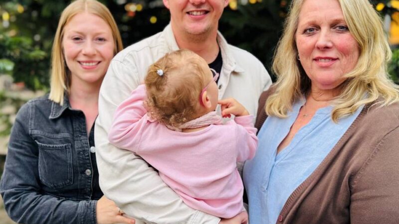 Die rührende Geschichte einer Pflegefamilie: Wenn aus Fremden die Herz-Eltern werden