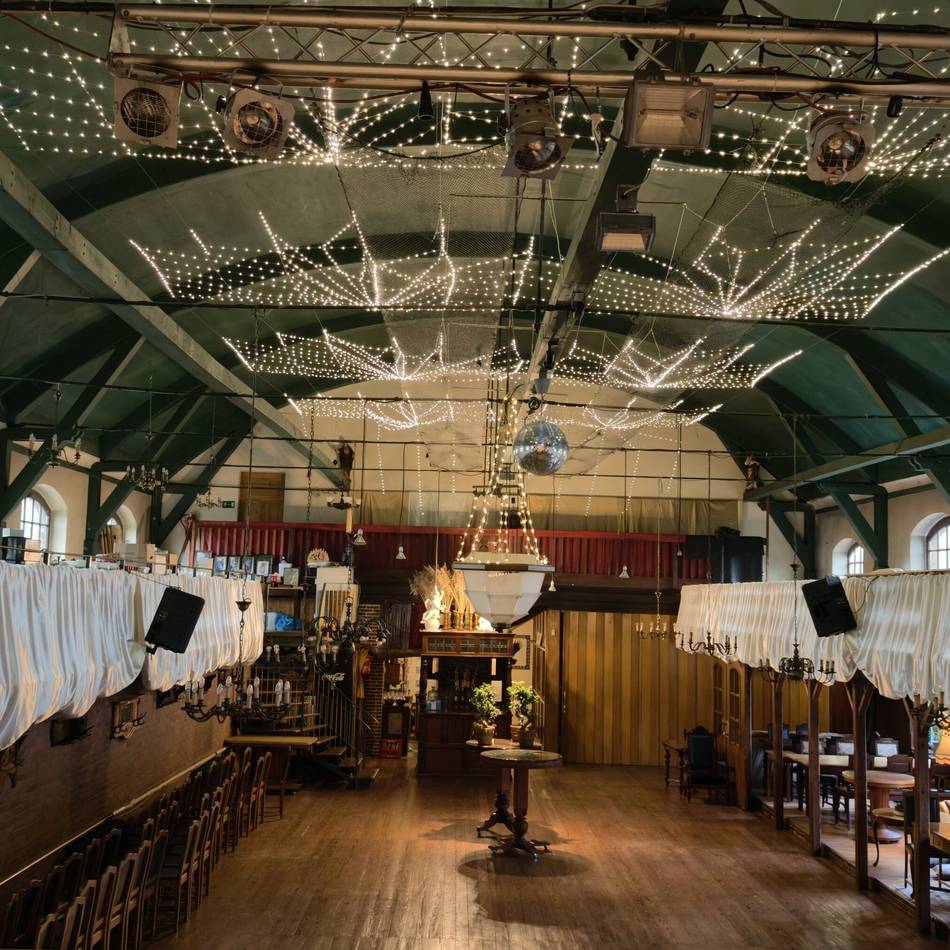 Gastronomie in Alpen: Abschied vom Adlersaal in Menzelen