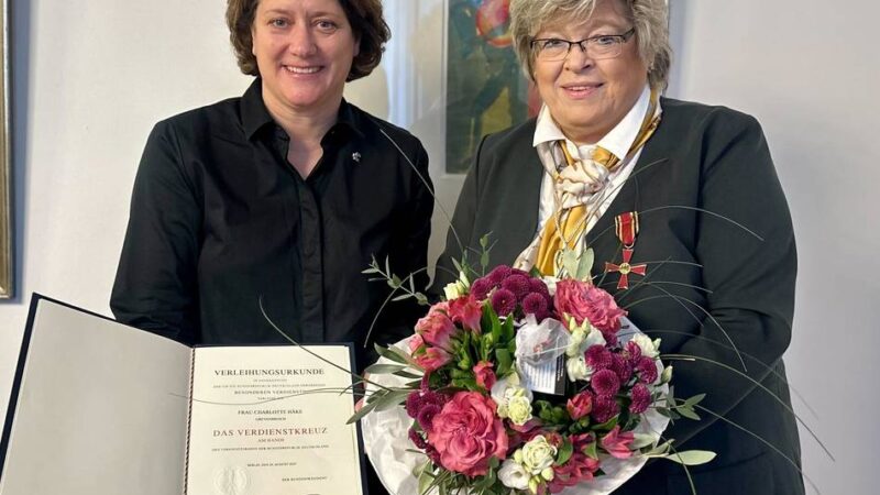Auszeichnung in Grevenbroich: Charlotte Häke erhält Bundesverdienstkreuz