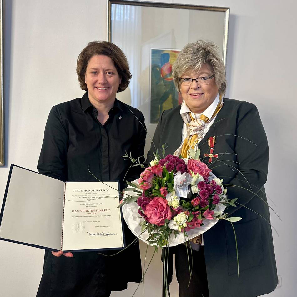 Auszeichnung in Grevenbroich: Charlotte Häke erhält Bundesverdienstkreuz