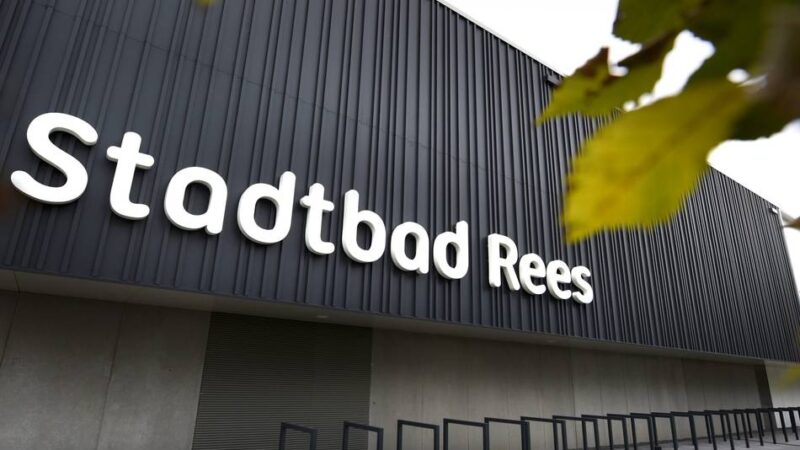 Gas- und Strompreise in Rees sinken 2026: Stadtwerke spendieren Kunden freien Eintritt im Stadtbad