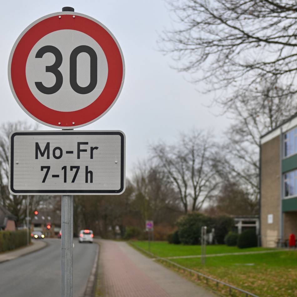 Berliner Allee in Kempen: Dauerhaft Tempo 30 vor Schule und Kita?