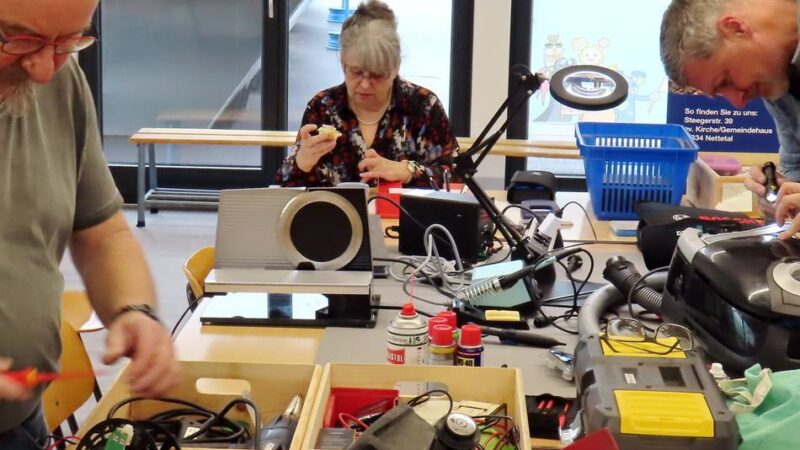 Reparieren statt wegwerfen: Abfallvermeidung wird von Repair-Café Lobberich unterstützt