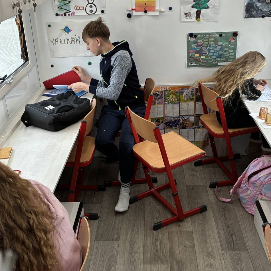 Im Weihnachtszirkus in Viersen: So sieht Schule für Zirkuskinder aus