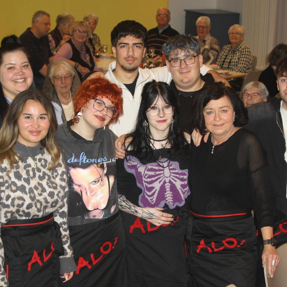 Regelmäßige Aktion im ALO Dülken: Beim Kochen für Senioren geht es um mehr als eine leckere Mahlzeit