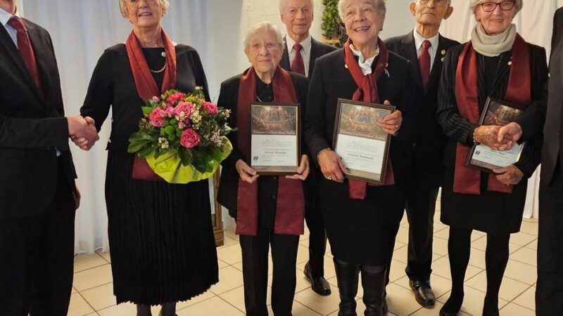 Heimatreporter im Grenzland: Chor ehrt langjährige Mitglieder und Interreg-Treffen mit Gemeinde Beesel