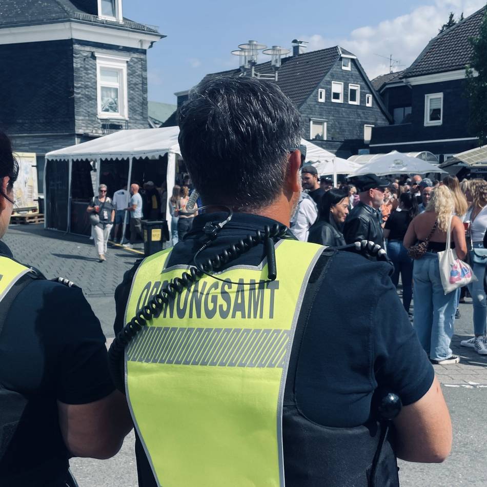 Prozess am Amtsgericht Wermelskirchen: Bewährungsstrafe für eine Kopfnuss auf der Matinee