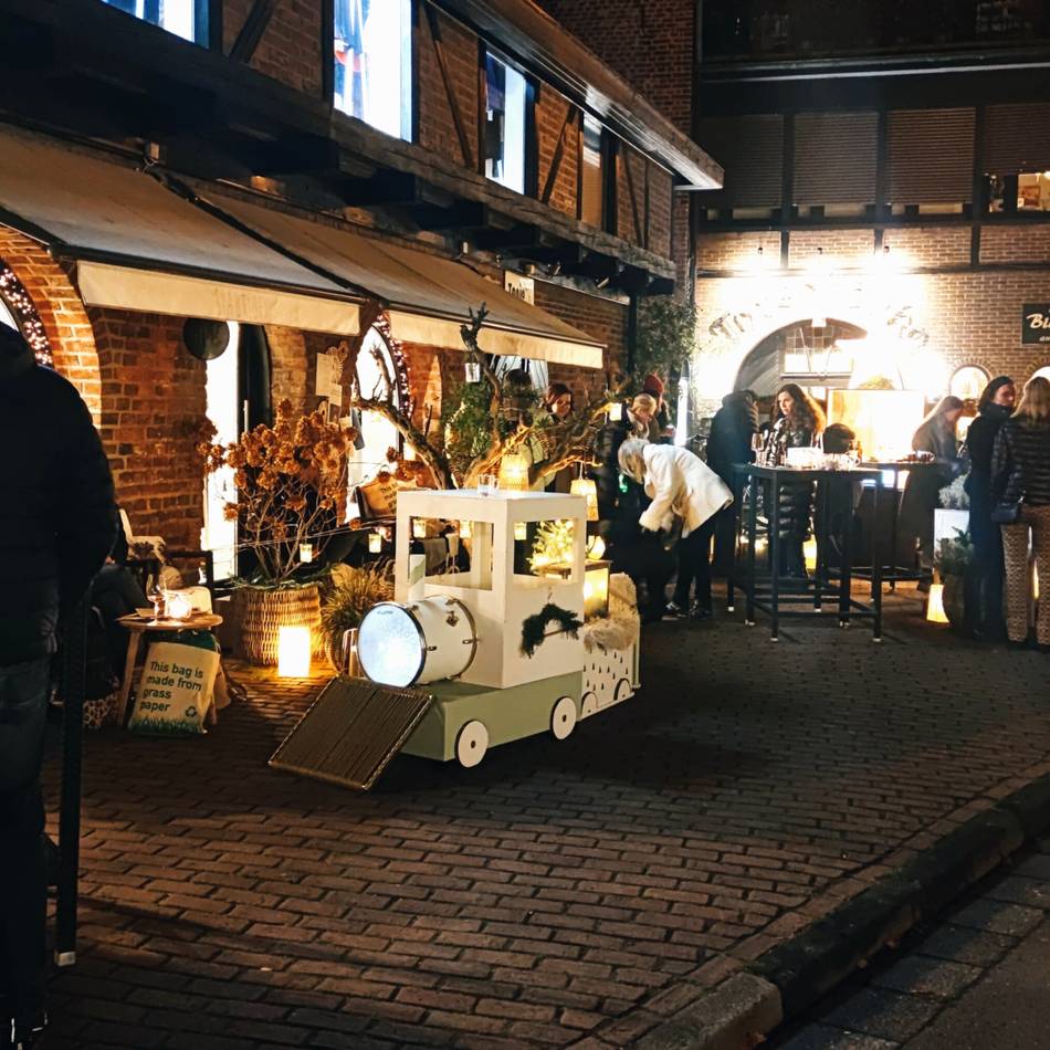 Wintermomente in Brüggen: Christmas-Village Klappe die Erste