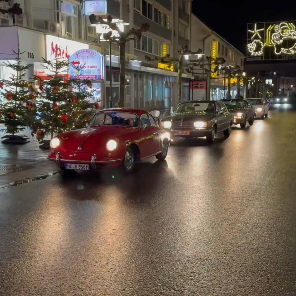 Am Nikolaustag: Lichterfahrt der Oldtimerfreunde quer durch Langenfeld