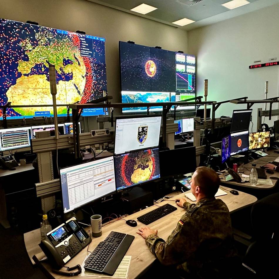 Weltraumkommando der Bundeswehr in Ueden: „Der Weltraum ist eine Mischung aus Wilder Westen und Goldgräberstimmung“