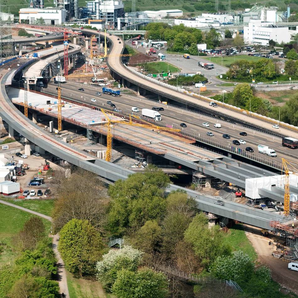 Autobahnausbau: Engpass im Kreuz Leverkusen-West