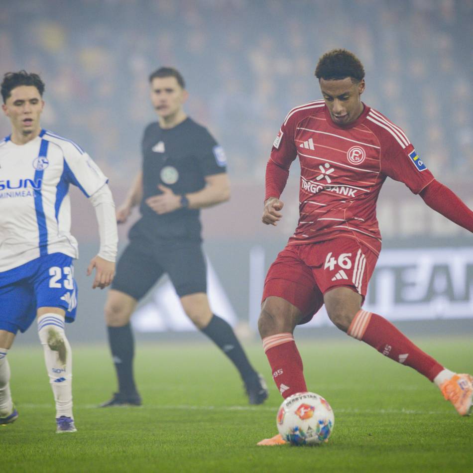 Talent trotzt der Krise: An diesen drei Fortuna-Kollegen will sich Sima Suso hochziehen