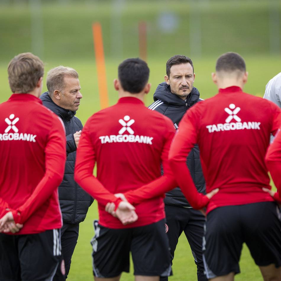 „Schütze die Jungs immer – egal wo“: Anfang stellt sich vor Fortuna-Profis und erwartet deutlich mehr