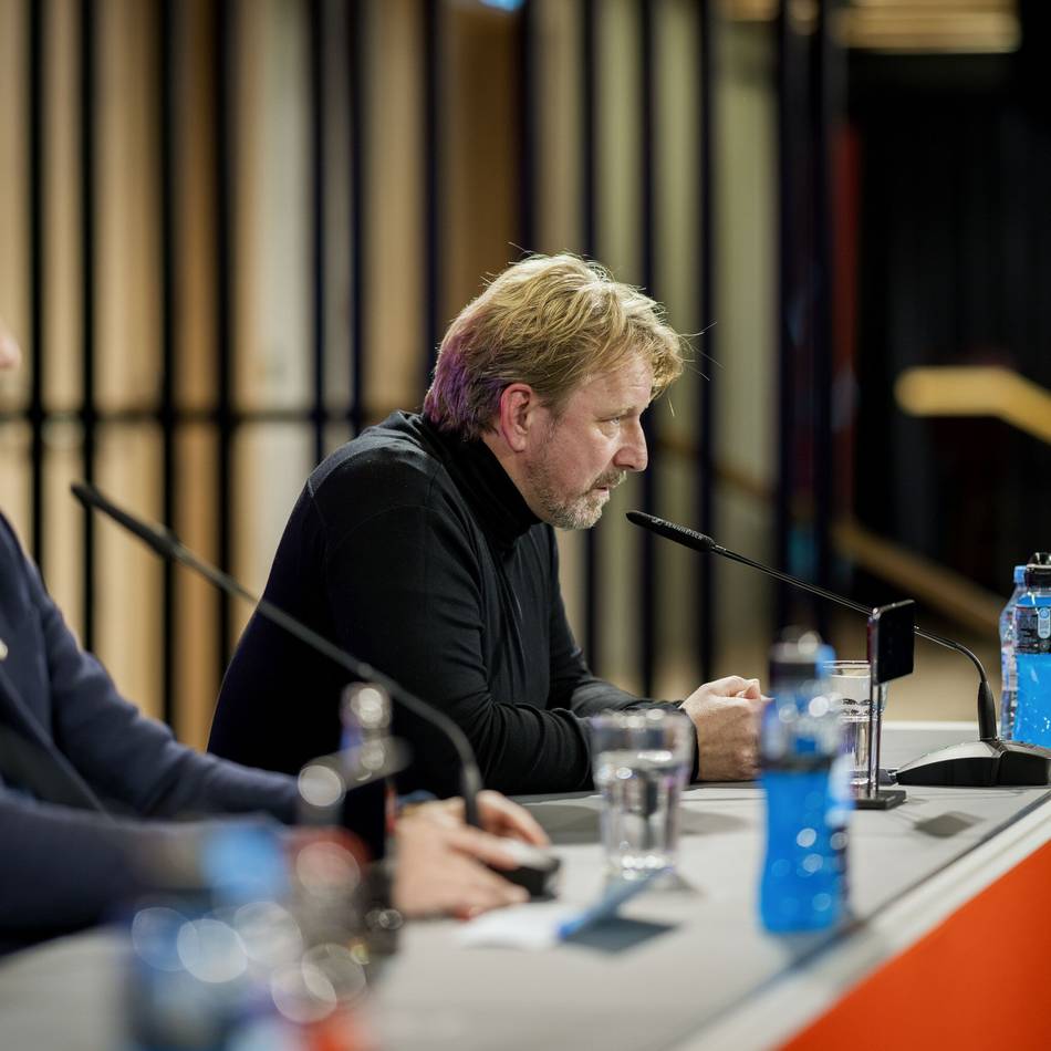 Auch wenn er sich offiziell bedeckt hält: Auf diesen vier Positionen will Fortuna-Sportvorstand Mislintat im Winter nachlegen