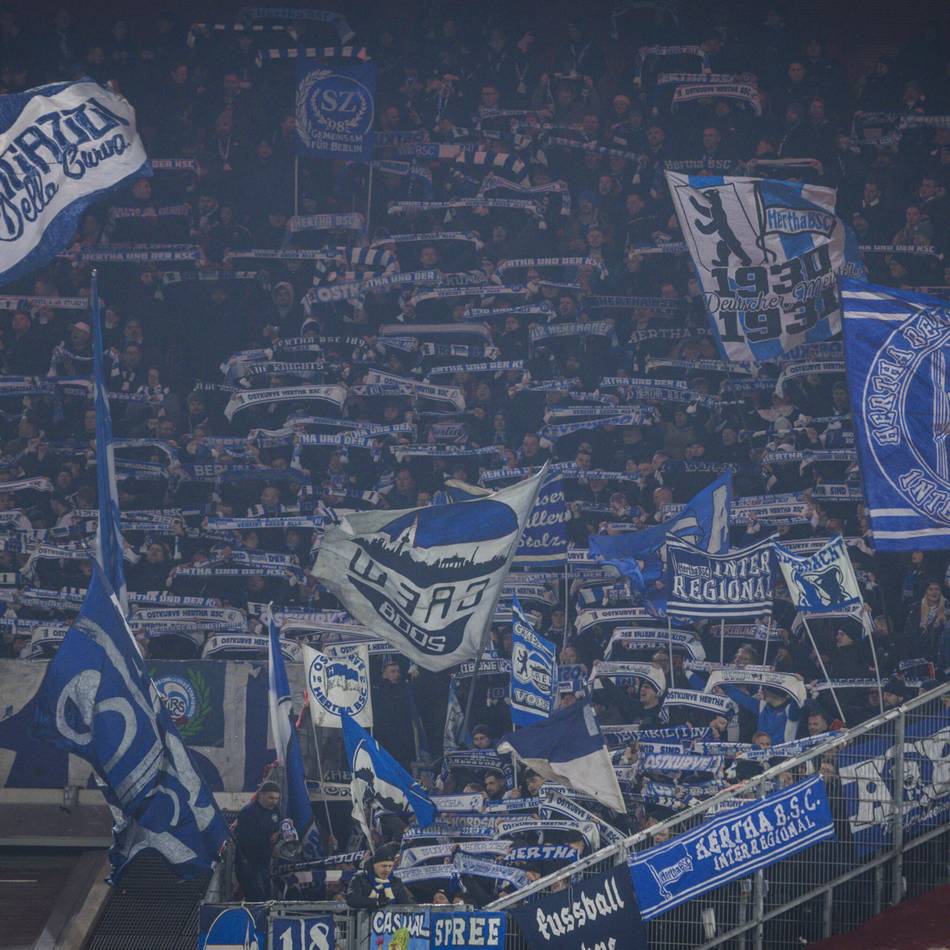 Die meistgelesenen Fortuna-Artikel, Platz zwei : Als Hertha-Fans ein zweifelhaftes „Gastgeschenk“ in der Arena hinterließen