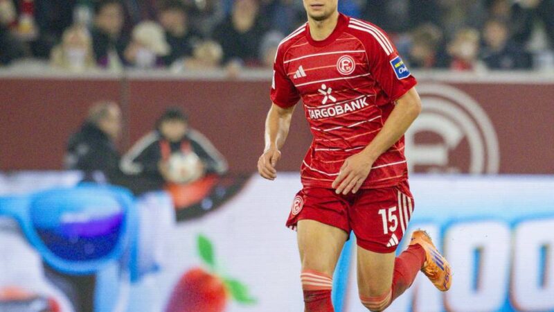 „Habe sehr viel Vertrauen in die Jungs“: Fortuna-Profi Oberdorf über sein Fehlen in Elversberg und den Glauben ans Team
