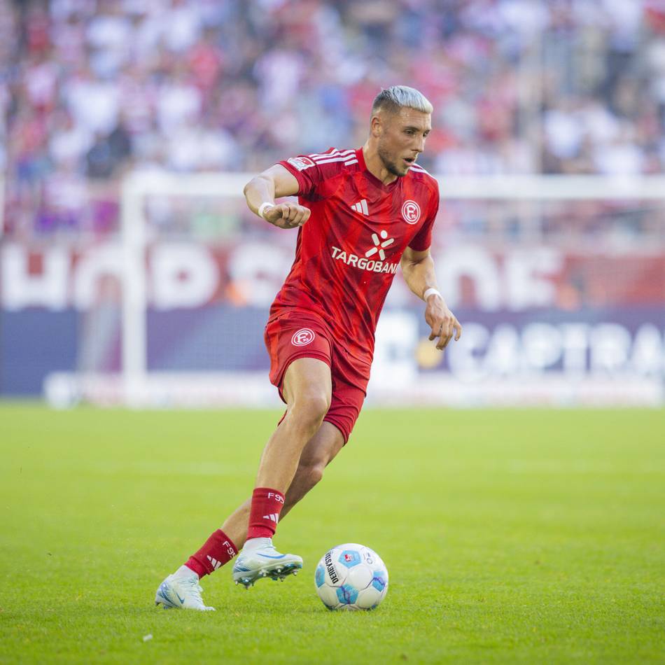 Ex-Fortune in Dänemark: Jona Niemiec steht mit Odense BK vor einem Meilenstein