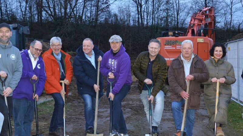 Vereinsleben in Wermelskirchen: DTV setzt Spatenstich für ersehntes Vereinsheim