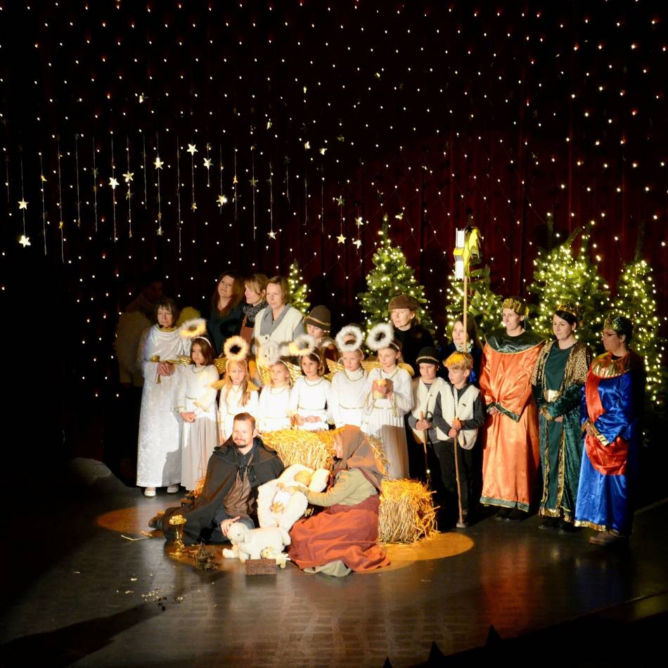 Verein „Stalltür auf“ in Schiefbahn: Krippenspiel an Heiligabend im Forum