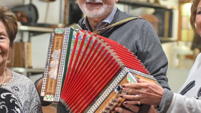 Heimat- und Geschichtsfreunde Willich: Heimatverein sucht Musiker für Harmonika