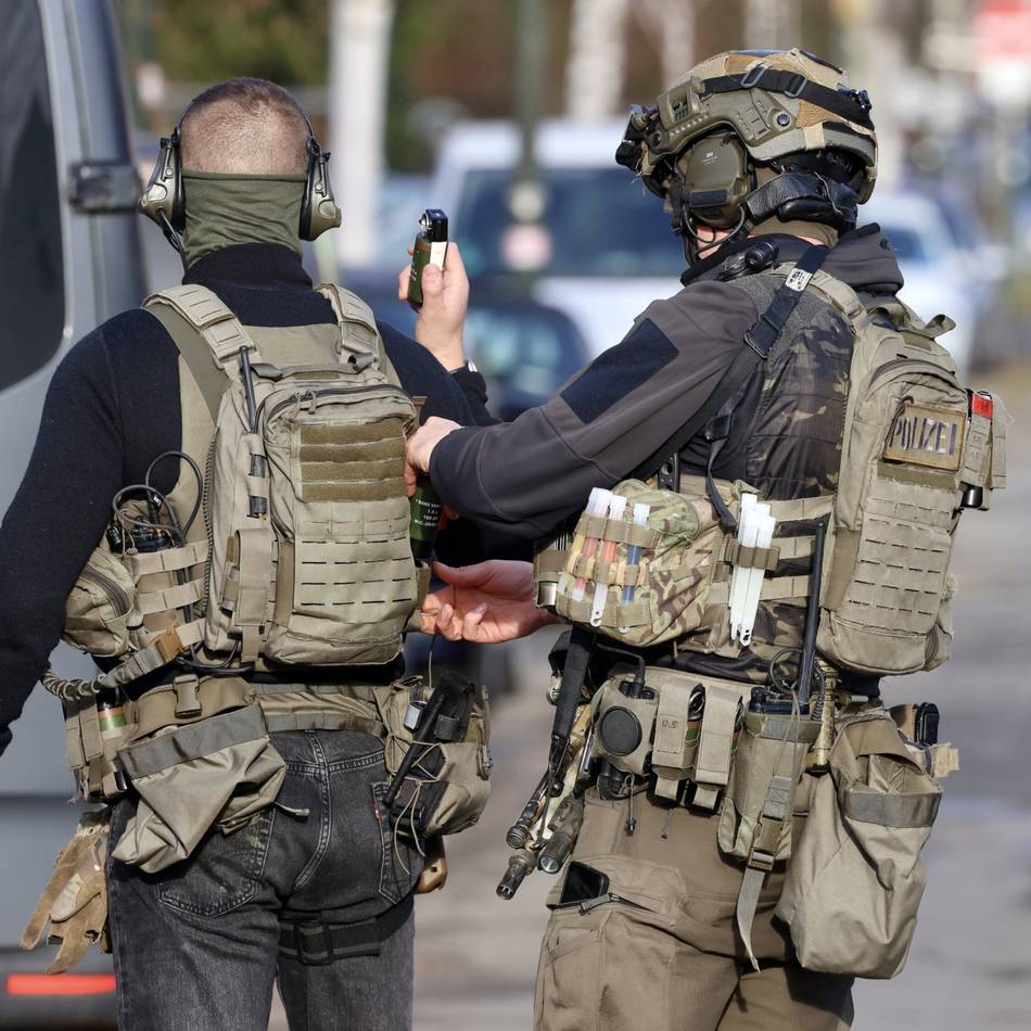 Stadtteil Stockum: SEK-Einsatz bei 86-jährigem Mann in Düsseldorf – Schusswaffen beschlagnahmt