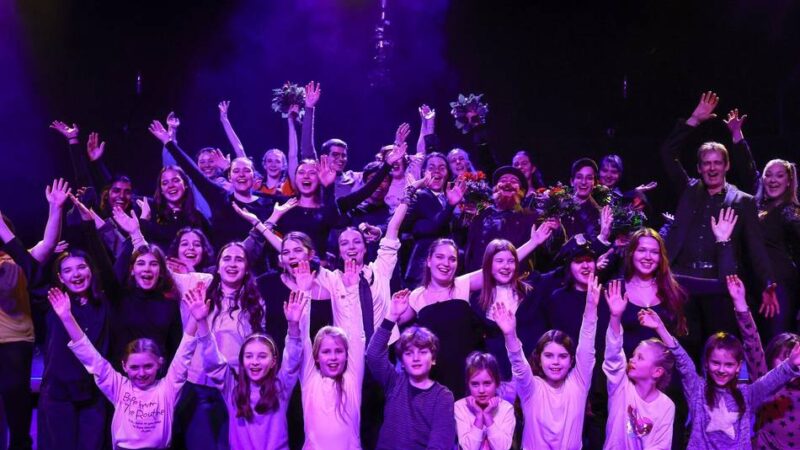 Kinder- und Jugendchor Ratingen: Junge Chorgruppen singen alte und neue Weihnachtslieder