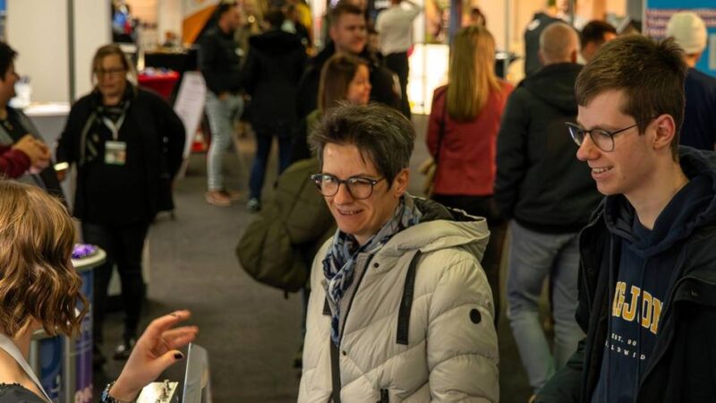 Im Wunderland Kalkar: Was die Messe Karrierechance Niederrhein im Januar bietet