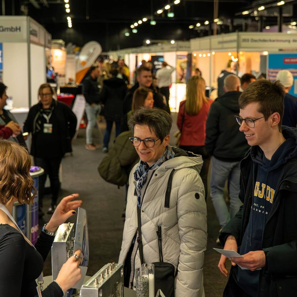 Im Wunderland Kalkar: Was die Messe Karrierechance Niederrhein im Januar bietet