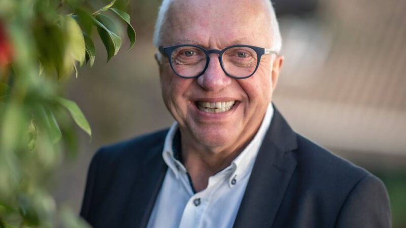 Karneval in Kleve: Ex-Bürgermeister Theo Brauer wird Schwanenritter bei den Funkern