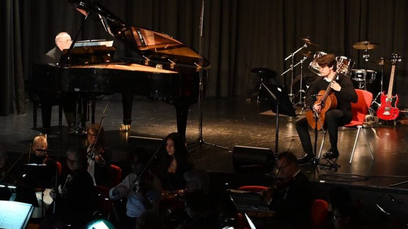 Musikschule in Radevormwald: Adventskonzert im Bürgerhaus