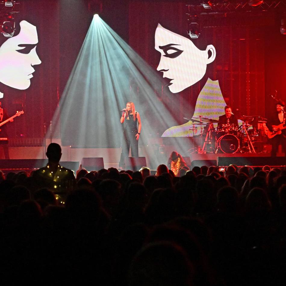 Jubiläumsshow von Mönchengladbacher Coverband: Neue und alte Fans feiern „25 Jahre Booster Silent Night“