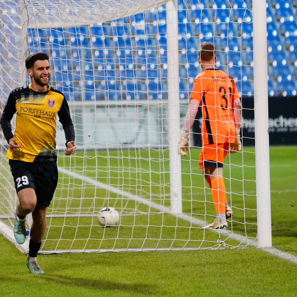 Vorweihnachtliche Rechenspiele: KFC Uerdingen kämpft gegen den TSV Meerbusch auch um positive Vorzeichen