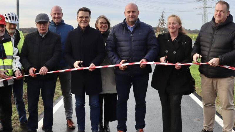 Neuer Radweg in Voerde eröffnet: „Mehr Sicherheit, mehr Lebensqualität“