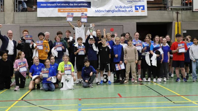 Mixed-Team-Cup in Mönchengladbach: Marienschule verteidigt Titel als beste Tischtennis-Schule