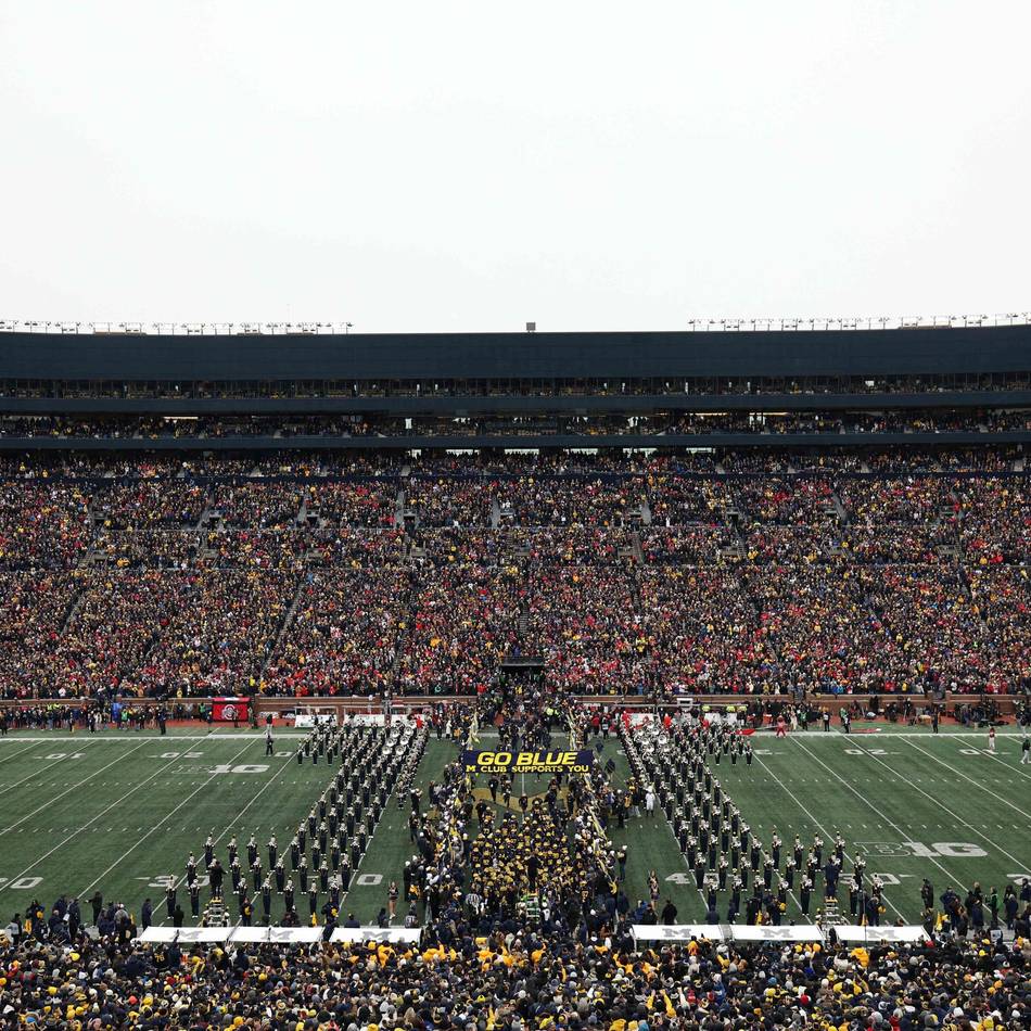 Das größte Sport-Ereignis der USA: „Da ist nicht viel los, außer es ist Football“ – Wie Hochschulsport eine ganze Stadt lahmlegt