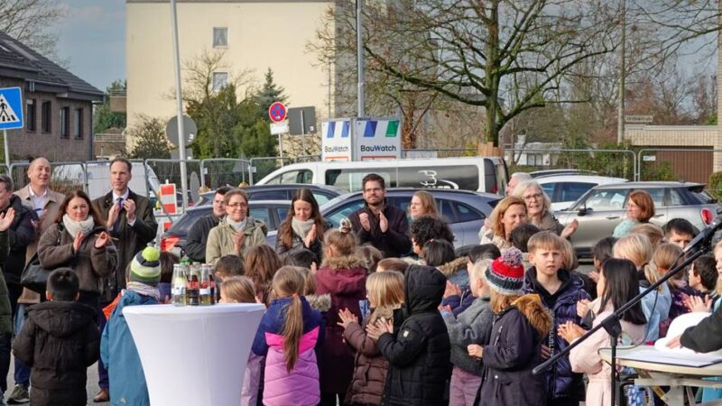 Richtfest in Kaarst: Neue Grundschule Stakerseite wird günstiger als gedacht