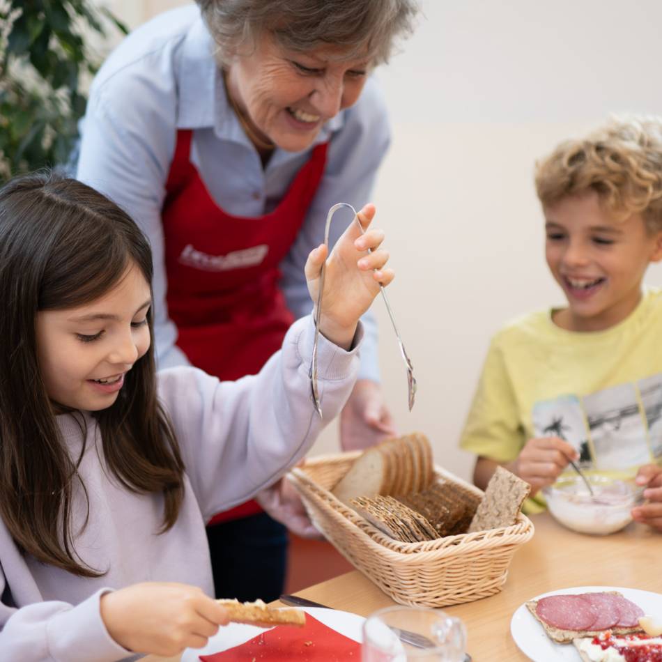 Ehrenamt in Mönchengladbach: „Brotzeit“ versorgt hungrige Schulkinder – und sucht weitere Helfer