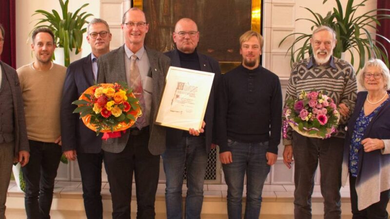 Ehrungen und Neuaufnahmen: Cäcilienfest vom Musikverein Kevelaer – Basilikamusik an St. Marien