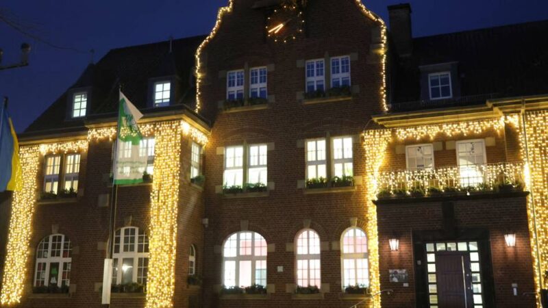 Impressionen aus Dormagen: So schön glitzert das vorweihnachtliche Dormagen