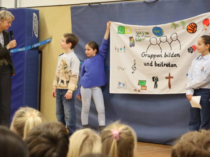 Engagement in Meerbusch: Wie die St.-Mauritius-Schule Kinderrechte in den Fokus setzt