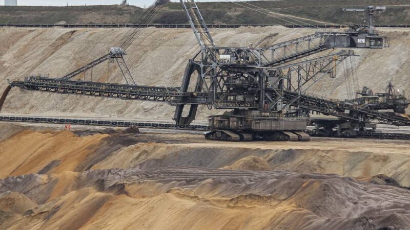In der Tagebau-Region: Land stellt Geld für Altlasten-Untersuchung bereit