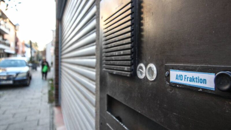 Geschäftsstelle in Ex-Imbiss: Grevenbroicher AfD-Fraktion zieht in ehemalige Frittenbude
