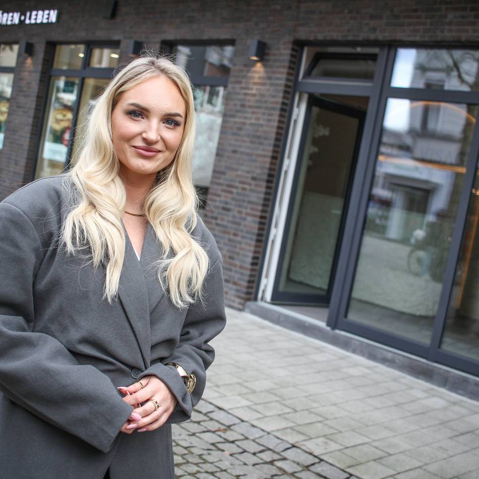 Geschäftswelt in Grevenbroich: Kosmetikerin eröffnet Studio – letzter Leerstand am Synagogenplatz belegt