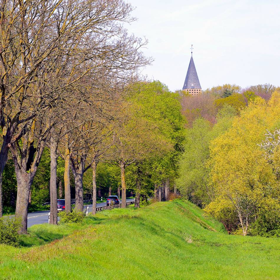 Hochwasserschutz in Birten: Stadt Xanten fordert Nachbesserungen an Planungen für Betonwand