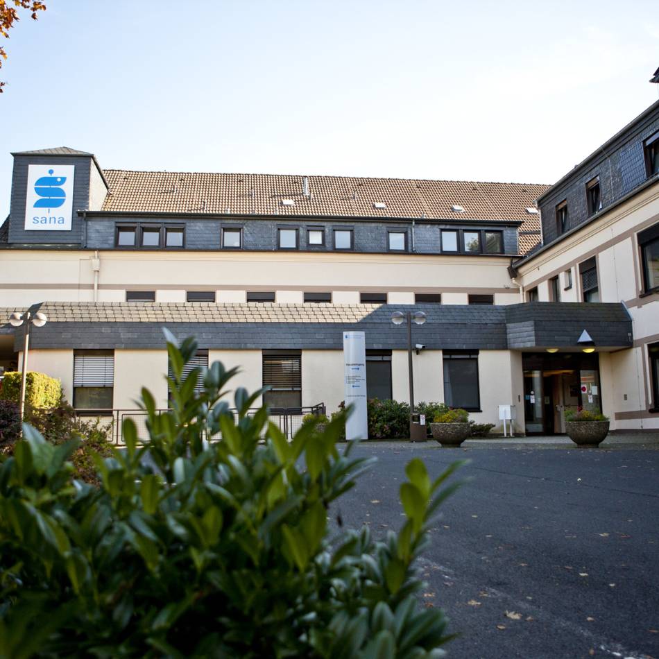 Sana-Krankenhaus in Radevormwald: Gericht: Knie-Endoprothetik kann weitermachen