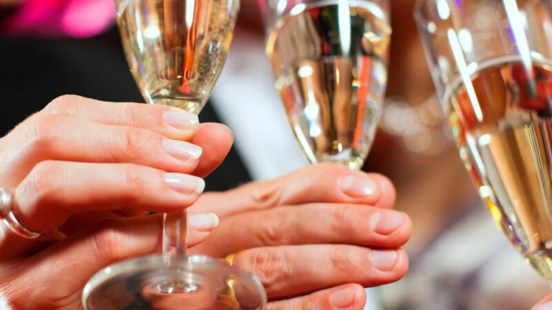 Silvester 2025 im Kreis Kleve: Die letzten Partys mit freien Plätzen – Silvester für Kurzentschlossene