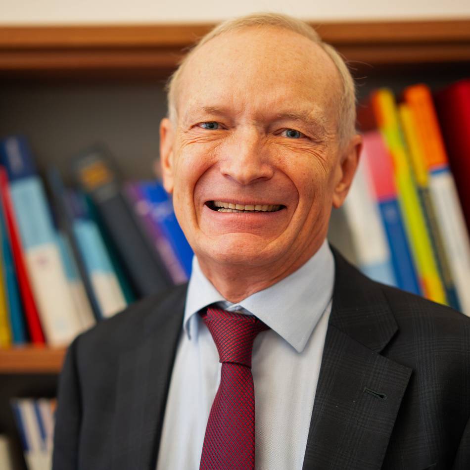 Ruhestand aufgeschoben: St. Nikolaus-Hospital Kalkar froh über neuen Chefarzt